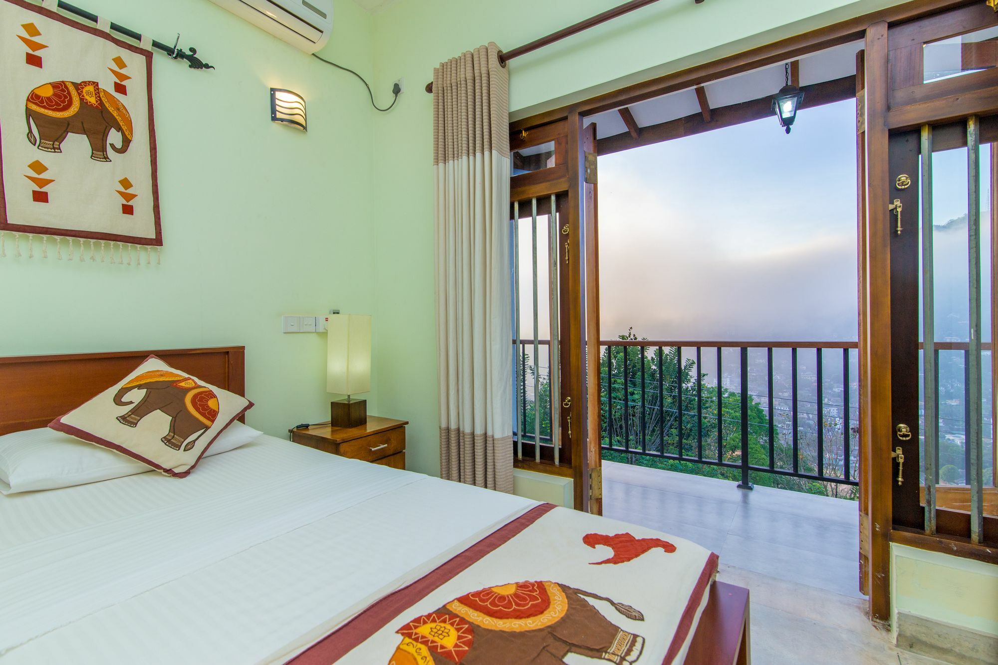 Jack Tree Lodge Канди Екстериор снимка